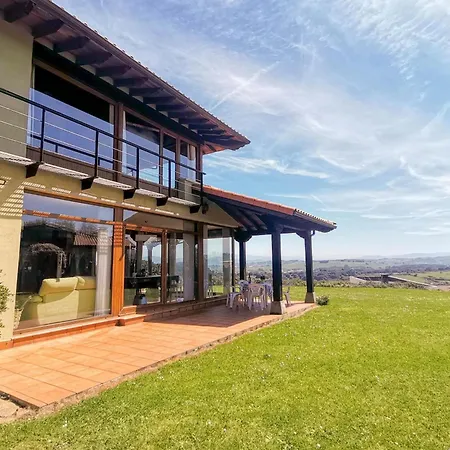 Magnifica Casa Con Increibles Vistas Liencres